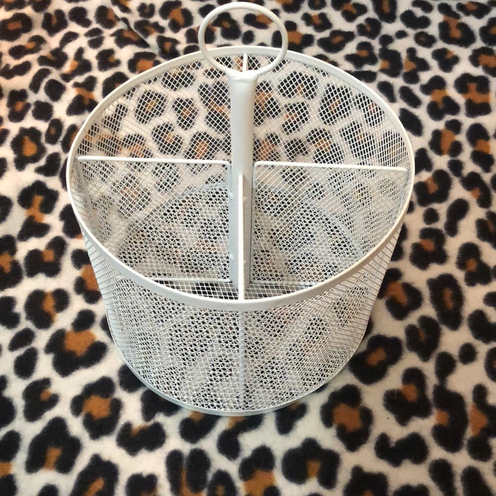 Storing cylinder container.